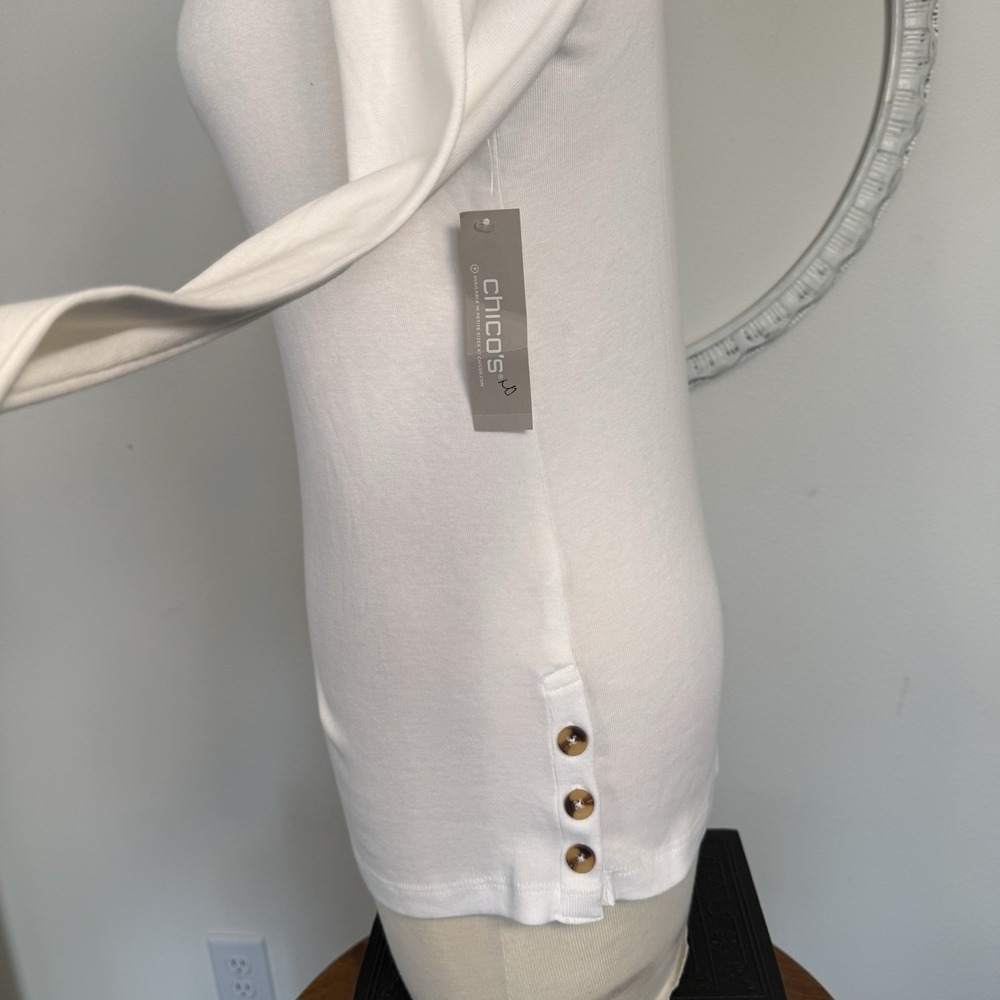 Chico's NWT Womens T Shirt Top 3/4 Sleeve  Button Accent White Bandeau Pima 0 Sm - Picture 5 of 16